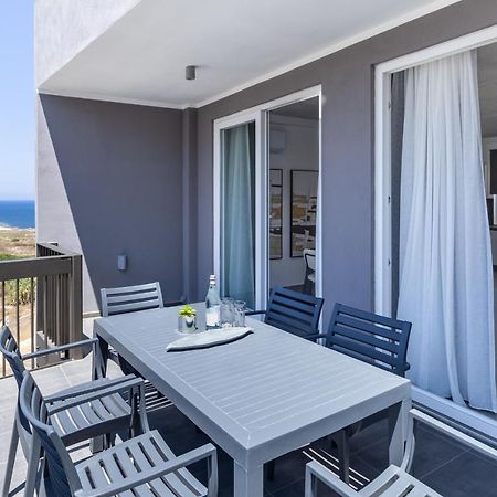 Апартаменты Seaside Luxury In Pembroke St Julians Экстерьер фото